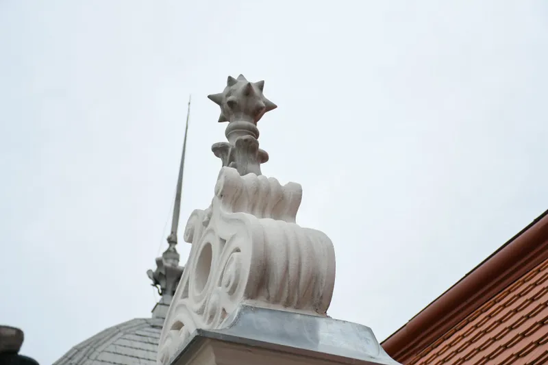 S-a semnat contractul de finanțare pentru reabilitarea fostei Policlinici Mari