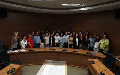 Primarul Robert Negoiță a premiat elevii de top din Sectorul 3