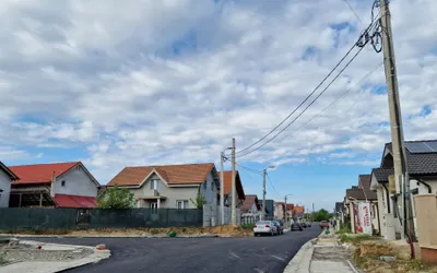 A început asfaltarea străzii Victor Papilian din cartierul Tineretului