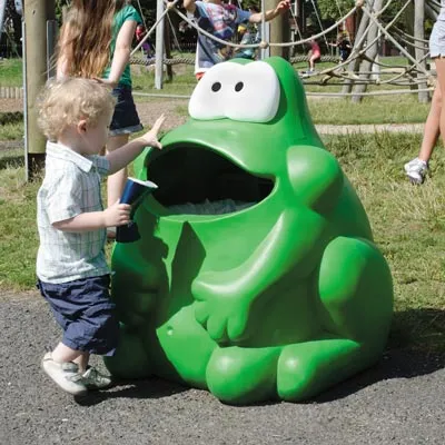 Cos gunoi figurina Froggo