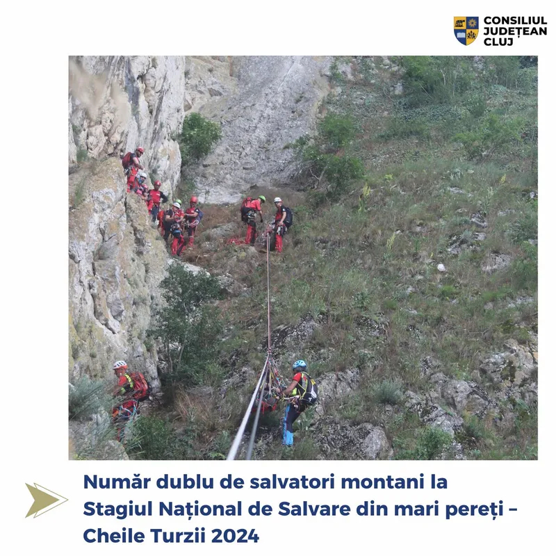 Număr dublu de salvatori montani la Stagiul Național de Salvare din mari pereți – Cheile Turzii 2024