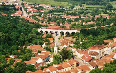 Evaluarea contingentă a patrimoniului construit într-un oraș mic: Oravița