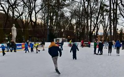 Patinoarul din Deva - record la distracție!