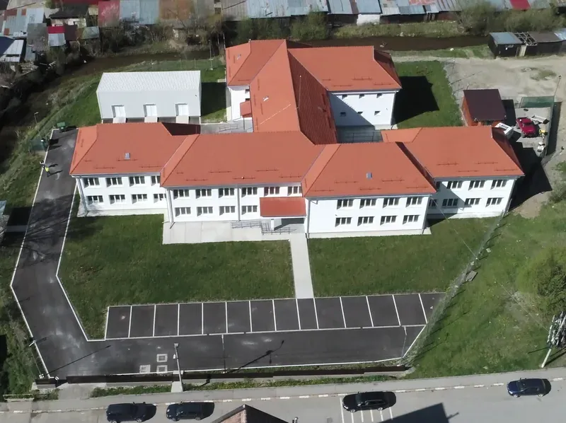 Consiliul Județean Harghita lansează licitația pentru dotarea incubatorului de afaceri din Bălan