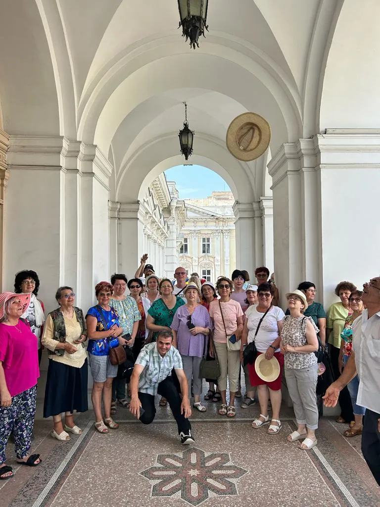 Centrul Național de Informare și Promovare Turistica a organizat un tur ghidat de prezentare pentru un grup de turiști, sosiți la Arad