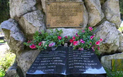 Programul manifestǎrilor  organizate de Ziua Eroilor și a Înălțării Domnului