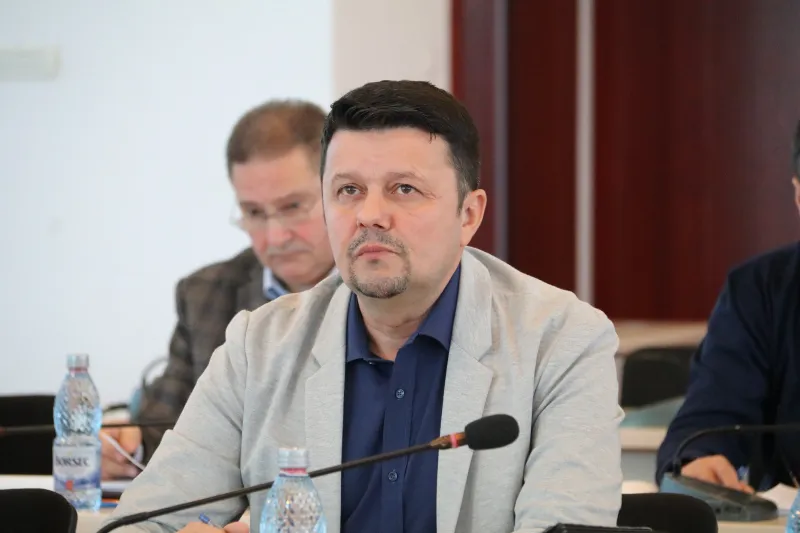 Consiliul Județean Arad a predat în administrarea Spitalului Clinic Județean de Urgență două aparate medicale noi, cumpărate din fonduri europene nerambursabile