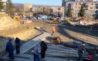 Lucrările la construcția Centrului de zi pentru asistență comunitară din cartierul Micro 15, Aleea Streiului, avansează!