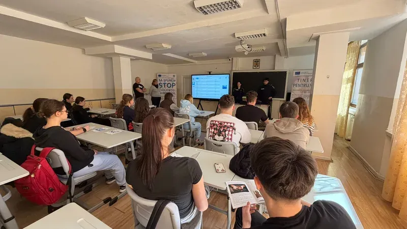 Primăria Deva: Sesiune de prevenție și educație împotriva drogurilor la Liceul Cetate