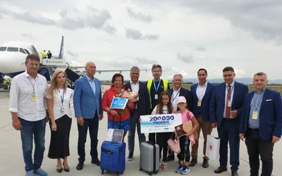 Pasagerul cu numărul 200.000 al Aeroportului Internaţional Braşov-Ghimbav