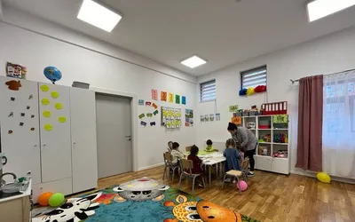 Precizări referitoare la înscrierile și numărul de locuri disponibile la creșe și grădinițe în cadrul programului „Grădinița de vară” din Sectorul 3