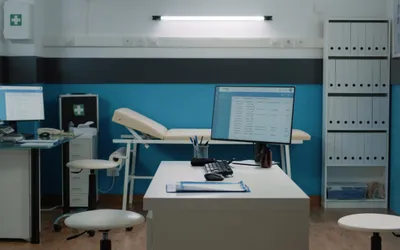 Spitale locale și infrastructura critică: cum integrăm siguranța și digitalizarea