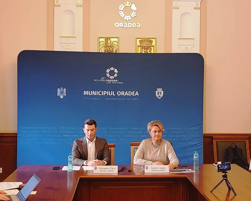 Regal de toamnă orădeană: centenarul încoronării și prima ediție post-pandemie a Oradea FestiFall