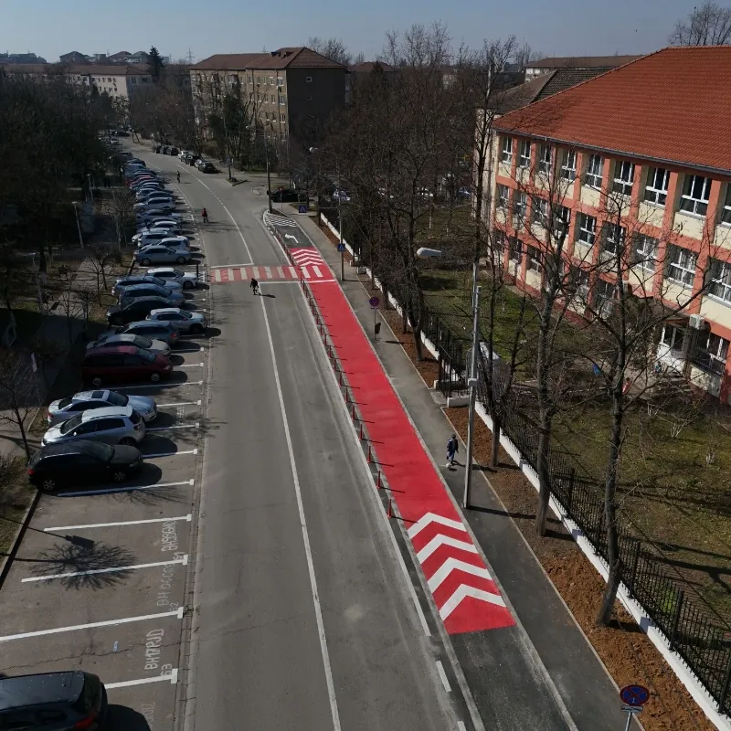 Primăria Oradea implementează un proiect pilot „Kiss and Ride” în proximitatea  Școlii Gimnaziale Nr. 16