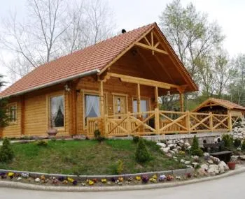 Casa din lemn