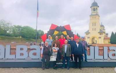 Seniorii Devei și-au făcut prieteni în Capitala Marii Uniri