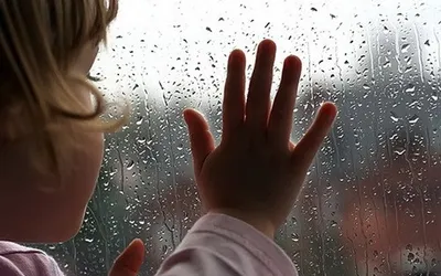 Peste 70 de elevi cu părinții plecați la muncă în străinătate vor fi monitorizați de DAS Deva, în 2023