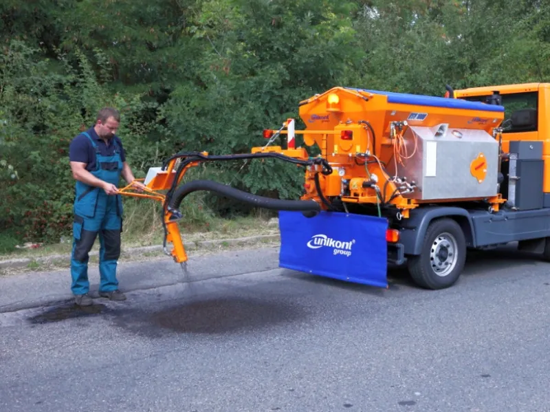 UNITATE REPARATIE ASFALT VSV 1000