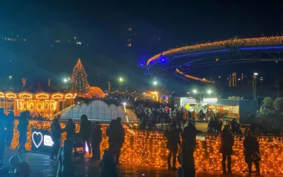 Târgul de Crăciun „West Side Christmas” se deschide pe 25 noiembrie,  în Parcul Drumul Taberei