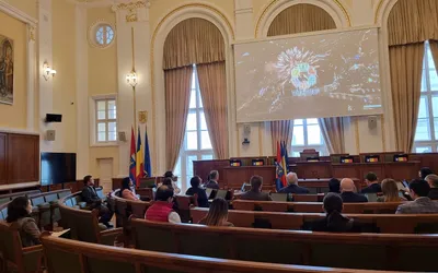 Reprezentanții Camerei de Comerț Americane în România și potențiali investitori, în vizită la Primăria Oradea