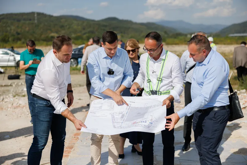 IONEL BOGDAN: AU ÎNCEPUT LUCRĂRILE PENTRU REALIZAREA NOULUI TERMINAL DE PASAGERI AL AEROPORTULULUI  INTERNAȚIONAL MARAMUREȘ