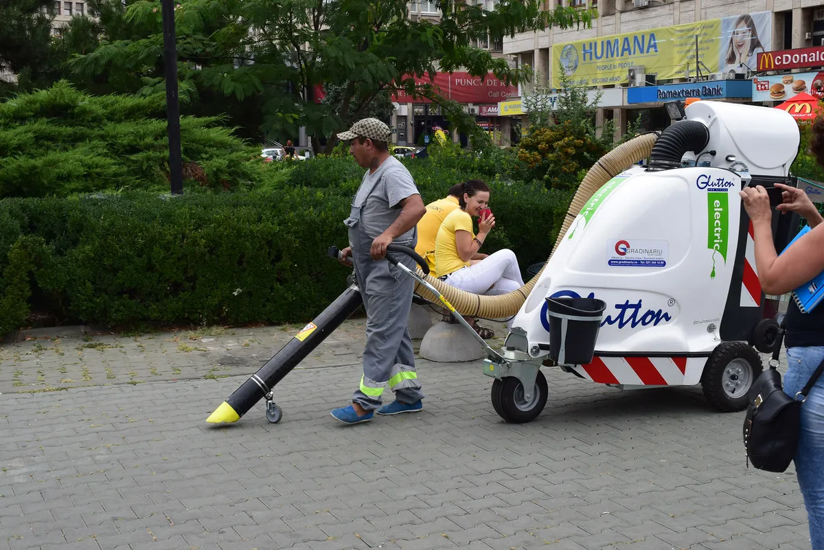 Curățenia fără probleme are un nume: Glutton® 2411 Electric