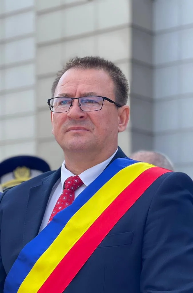 Viziune de Primar :  Marius - Grigore Dulce , Primarul municipiului Călărași , județul Călărași
