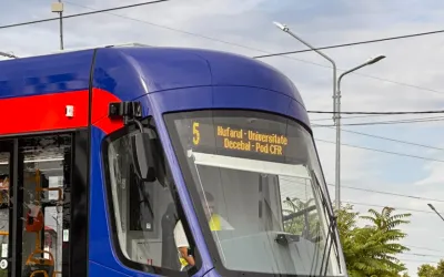 A sosit cel de-al doilea tramvai din cele 9 tramvaie noi care vor moderniza transportul public din Oradea
