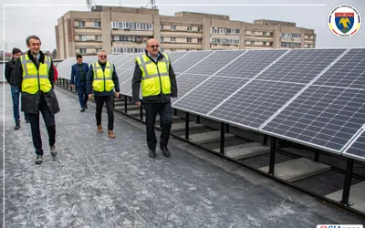 Președintele Consiliului Județean Argeș, Ion Mînzînă, pe șantierul de la Palatul Administrativ