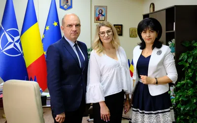 Medic pediatru specializat în Franța, angajat la Spitalul Județean