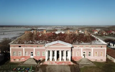 Au început lucrările de reabilitare ale Conacului Mocioni din Foeni. Consiliul Județean redă strălucirea bijuteriei arhitecturale