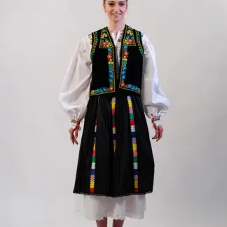 Costum fată CODRENESC TRADIȚIONAL
