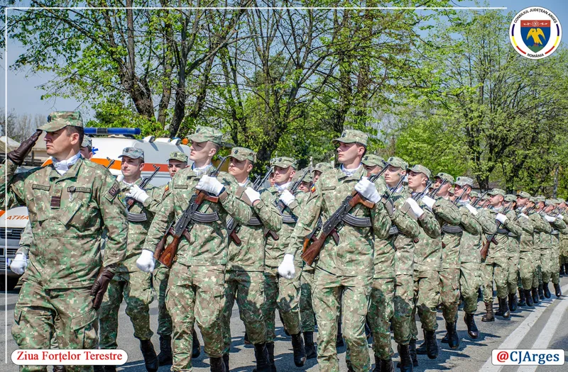 Vicepreședintele CJ Argeș Adrian Dumitru Bughiu, la Ziua Forțelor Terestre