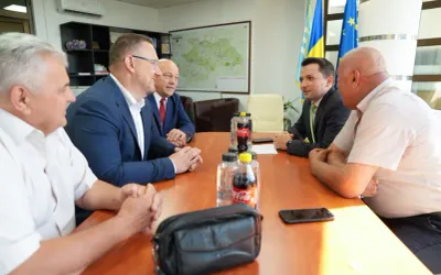 Dialog și sprijin reciproc între Consiliul Județean Maramureș și liderii sindicatelor din sănătate din Ucraina