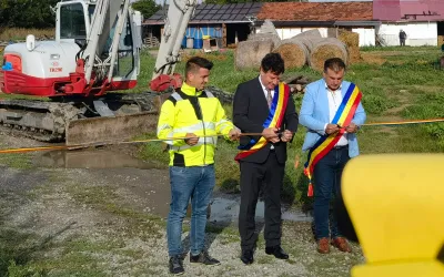 Cel mai important proiect al comunei Livada, canalizarea, a început astăzi!