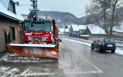 770 de tone de material antiderapant au fost folosite în acțiunile de deszăpezire și de combatere a poleiului pe drumurile județene