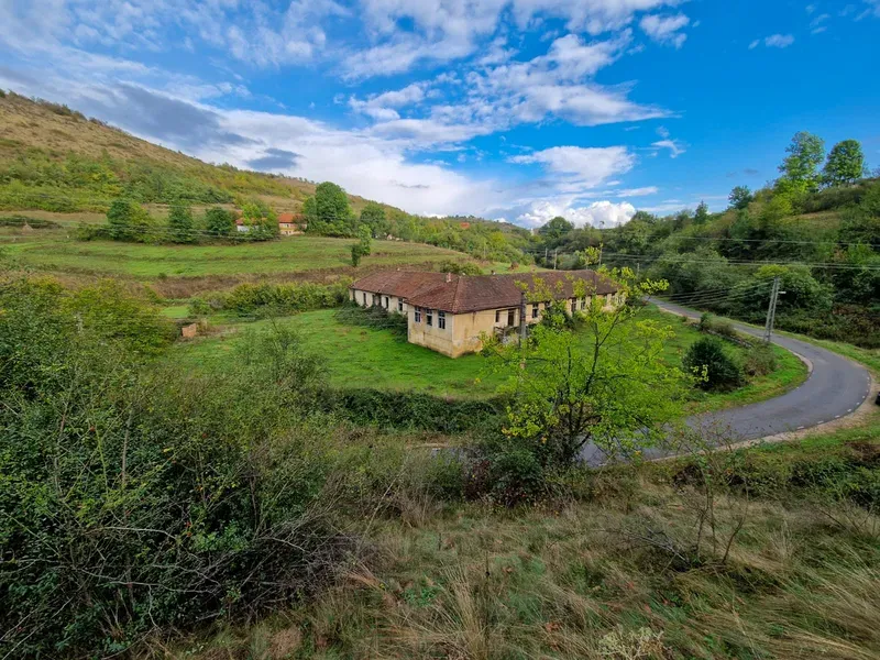 Contract de finanțare semnat pentru tabăra din Vașcău: Centru Județean de Orientare Școlară și Profesională cu Tabără pentru Tineret