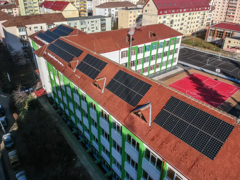 Primăria Sibiu a obținut finanțări nerambursabile în valoare de 136 de milioane de lei pentru eficientizarea energetică a 26 de clădiri publice și private