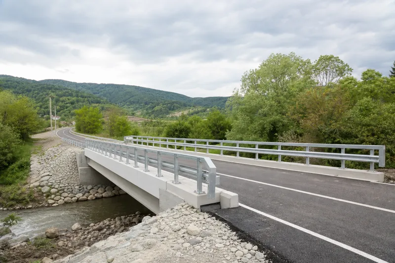 Consiliul Județean Cluj finalizează noul pod din Pâglișa (DJ 161, km 30+977)