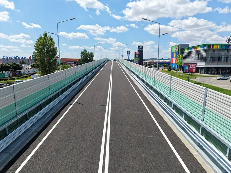 A început asfaltarea pasajului subteran de pe Calea Aradului, în zona Jumbo, Oradea
