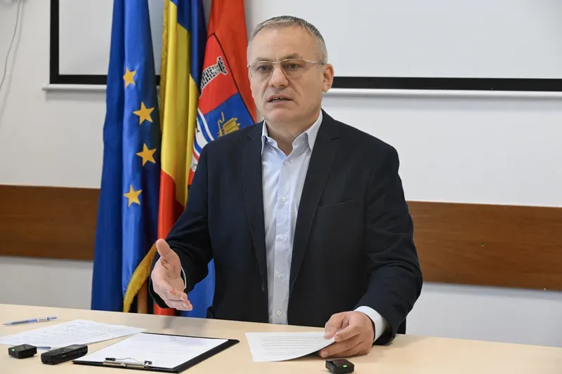 Consiliul Județean Bihor și Episcopia Ortodoxă a Oradiei încheie parteneriat pentru reabilitarea bisericilor de lemn (2026–2030)