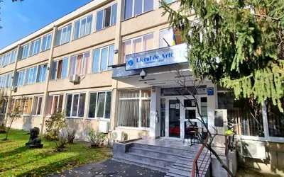 Echipamente pentru dotarea cabinetelor medicale școlare