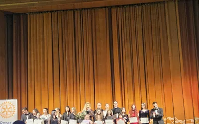 Zece cursanți ai Centrului Cultural Județean Constanța ,,Teodor T. Burada’’,  premiați în cadrul Galei ,,Rotary Premiază Excelența’’