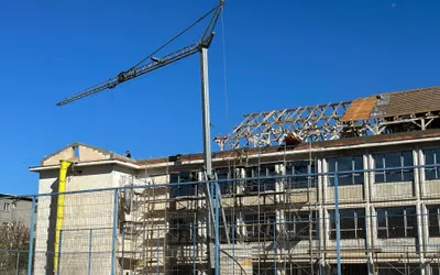Reabilitarea și modernizarea Școlii Gimnaziale ,,Andrei Șaguna” Deva avansează în ritm susținut