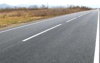 Oferte depuse pentru semnalizări şi marcaje rutiere pe drumurile judeţene din jurul municipiului Braşov