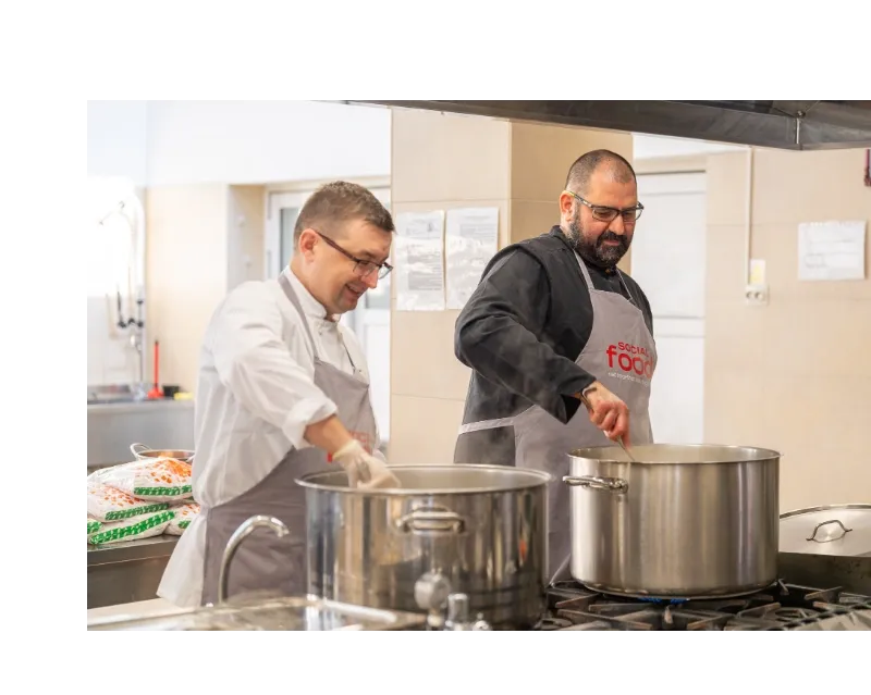 Garanti BBVA se alătură misiunii Social Food și asigură 800 de porții de mâncare caldă pentru persoane vulnerabile