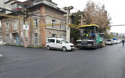 Lucrări de întreținere, cu asfaltare, pe drumurile de acces din incinta platformei Clujana