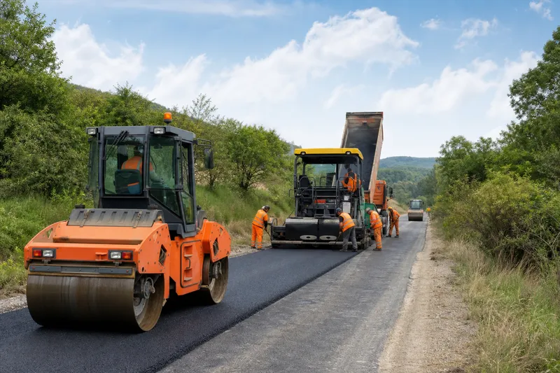 Consiliul Județean Cluj execută lucrări de întreținere pe DJ 161B Turda – Ploscoș