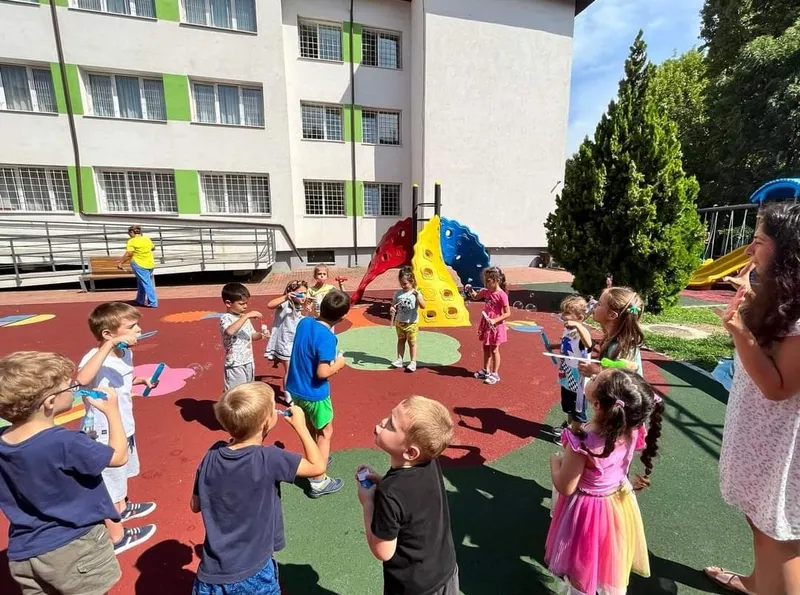 Primăria Sectorului 3 asigură finanțarea programelor educaționale de vară  Platformă online de înscrieri, pusă la dispoziția părinților