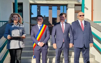 Școala Primară nr. 3 unitate aparținătoare Școlii Gimnaziale nr. 2 din Pecica, a fost astăzi inaugurată